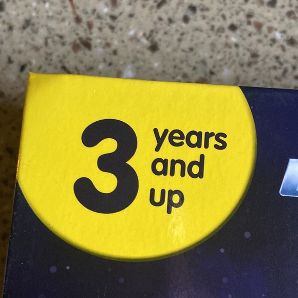 Disney Pixar Lightyear book. Brand new. My busy books. Storybook 10 figurines - Picture 5 of 5